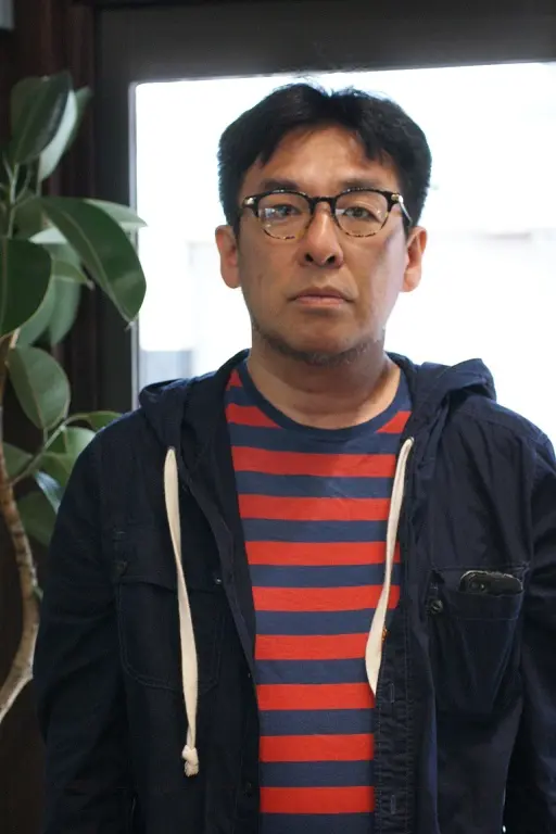 メガネ男子 & メガネ女子 」メガネ着用写真のご紹介