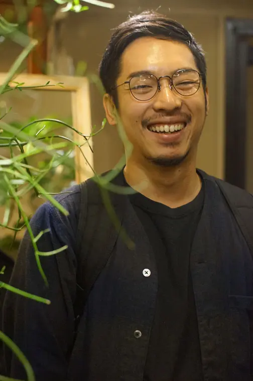 【良好】希少 完売モデル EYEVAN7285 AURALEE ブラック 黒 sddefault.jpg