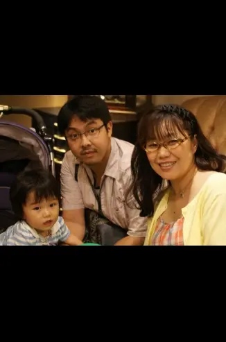 ★お客様ご紹介1050　S様ご家族　◆VIGNE　501　ブロンズ/ネイビー　 （ラフォン lafont）　◆7ガ1カ2U-05　其ノ八　 （レスザンヒューマン less than human）