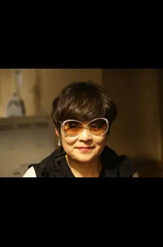 ★お客様ご紹介987　TK様 ◆ NINA RICCI ニナリッチ　127-NOPB クリアグレー ◆　他一点