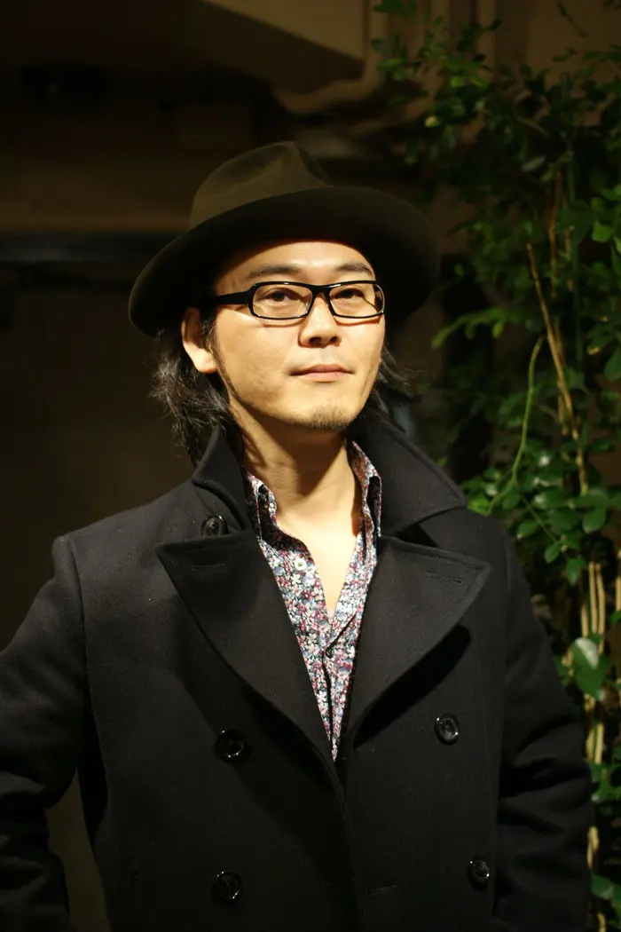 メガネ男子 & メガネ女子 」メガネ着用写真のご紹介