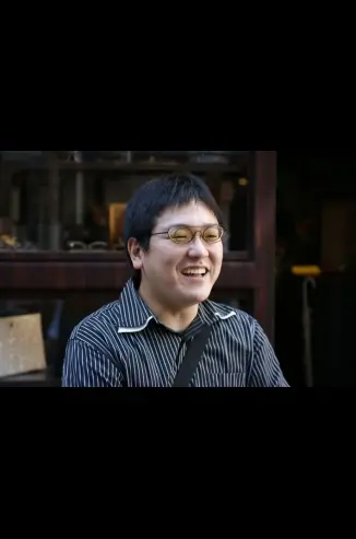 お客様ご紹介696　K様　◆テオ Theo azizi　10　ブロンズ