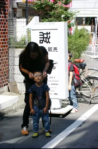 お客様ご紹介680　Ｋ様　◆白山眼鏡 hakusan-gankyou ナイロール　シルバー ◆