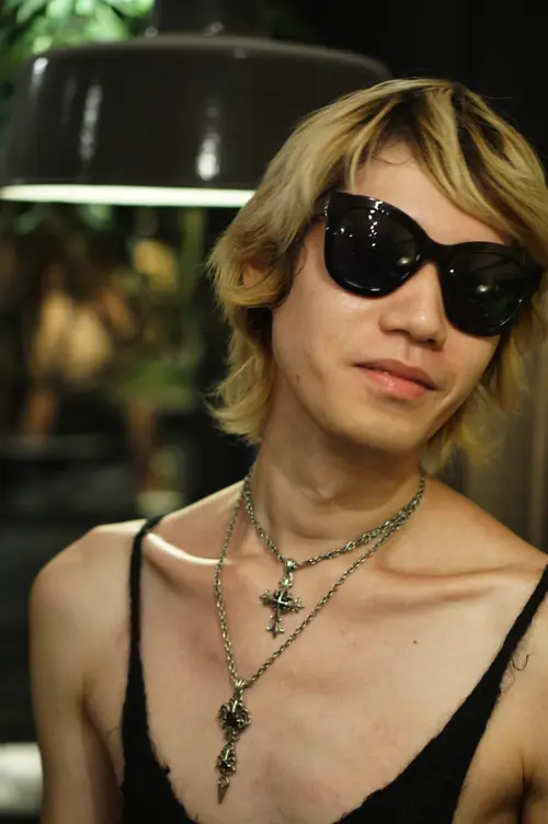 メガネ男子 & メガネ女子 」メガネ着用写真のご紹介