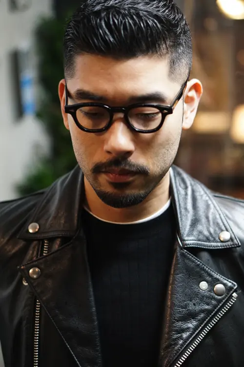 メガネ男子 メガネ女子 メガネ着用写真のご紹介