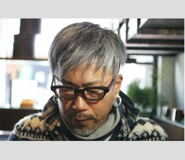 メガネ男子 メガネ女子 メガネ着用写真のご紹介