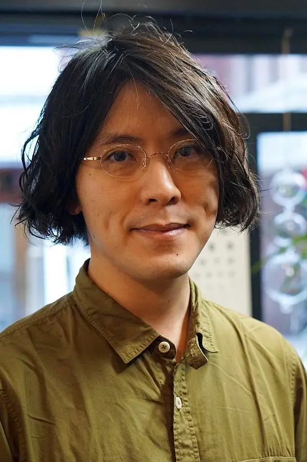 メガネ男子 メガネ女子 メガネ着用写真のご紹介