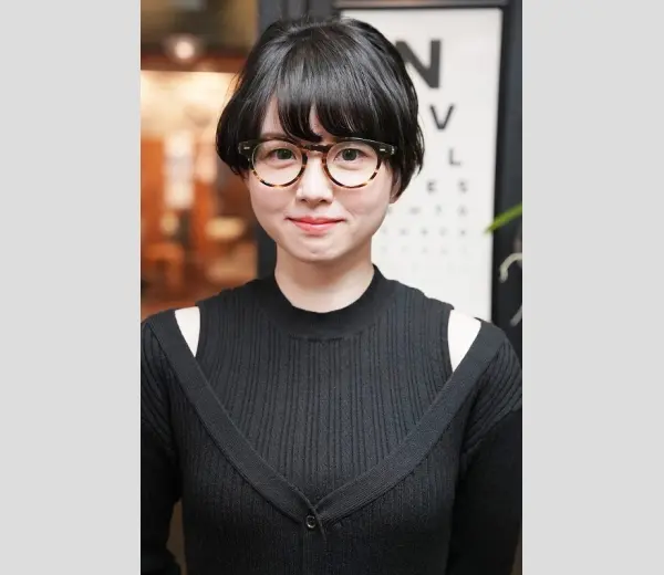 メガネ男子 メガネ女子 メガネ着用写真のご紹介