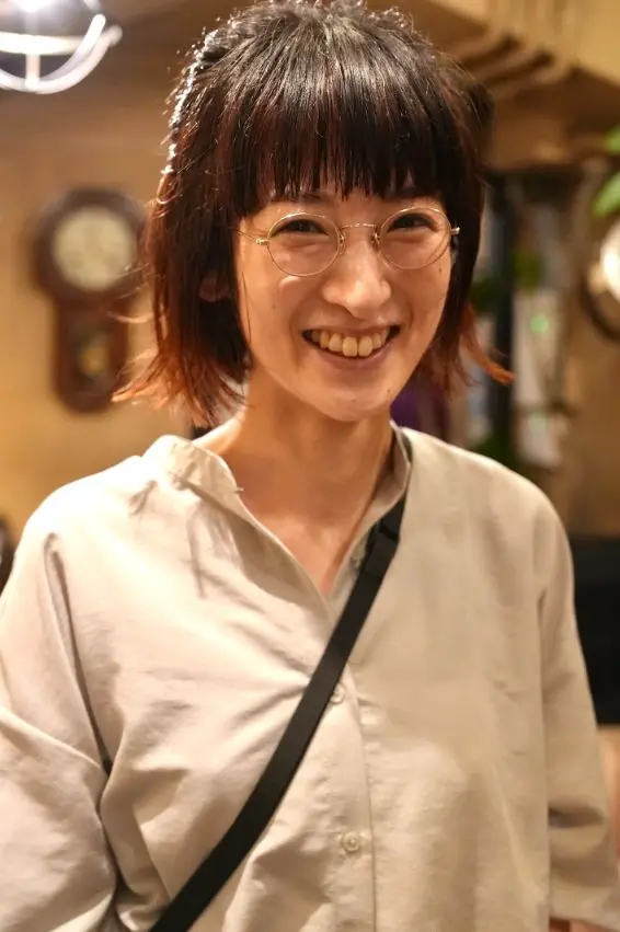メガネ男子 & メガネ女子 」メガネ着用写真のご紹介