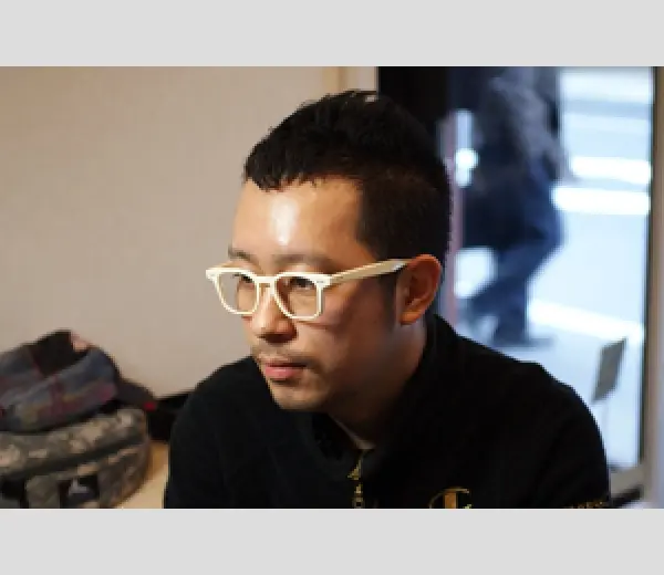 お客様ご紹介72　E様　◆　DITA ディータ　Lever　オフホワイト　