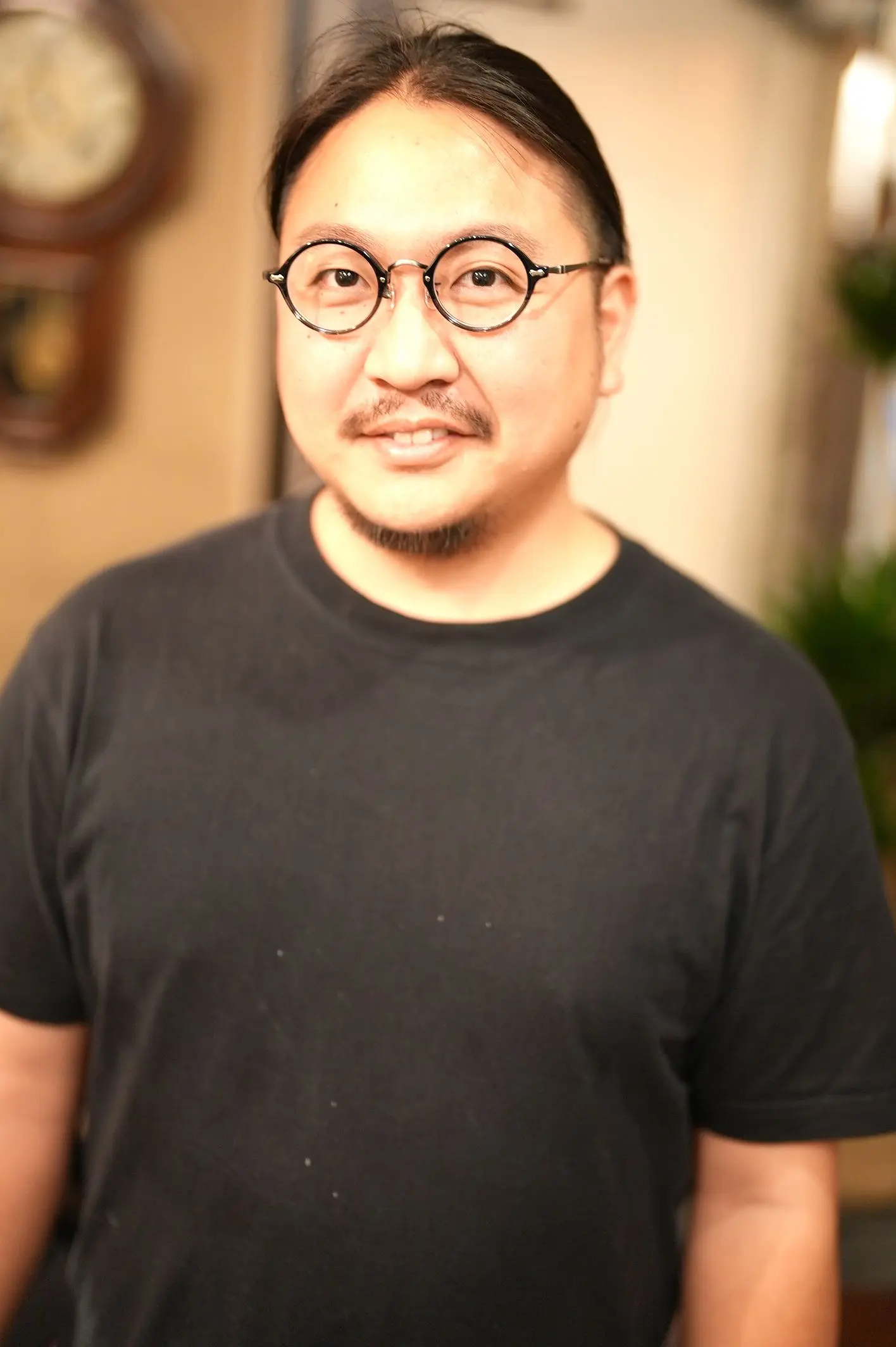 メガネ男子 & メガネ女子 」メガネ着用写真のご紹介