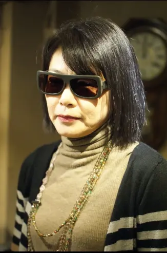 ★お客様ご紹介1114　T様　◆ハリーラリー harry lary's　QUEENY A38 ブラック/ブルー　 ◆パーフェクトモールディングジェンヌ Perfect molding genne　PMG0016-02 グレー　 