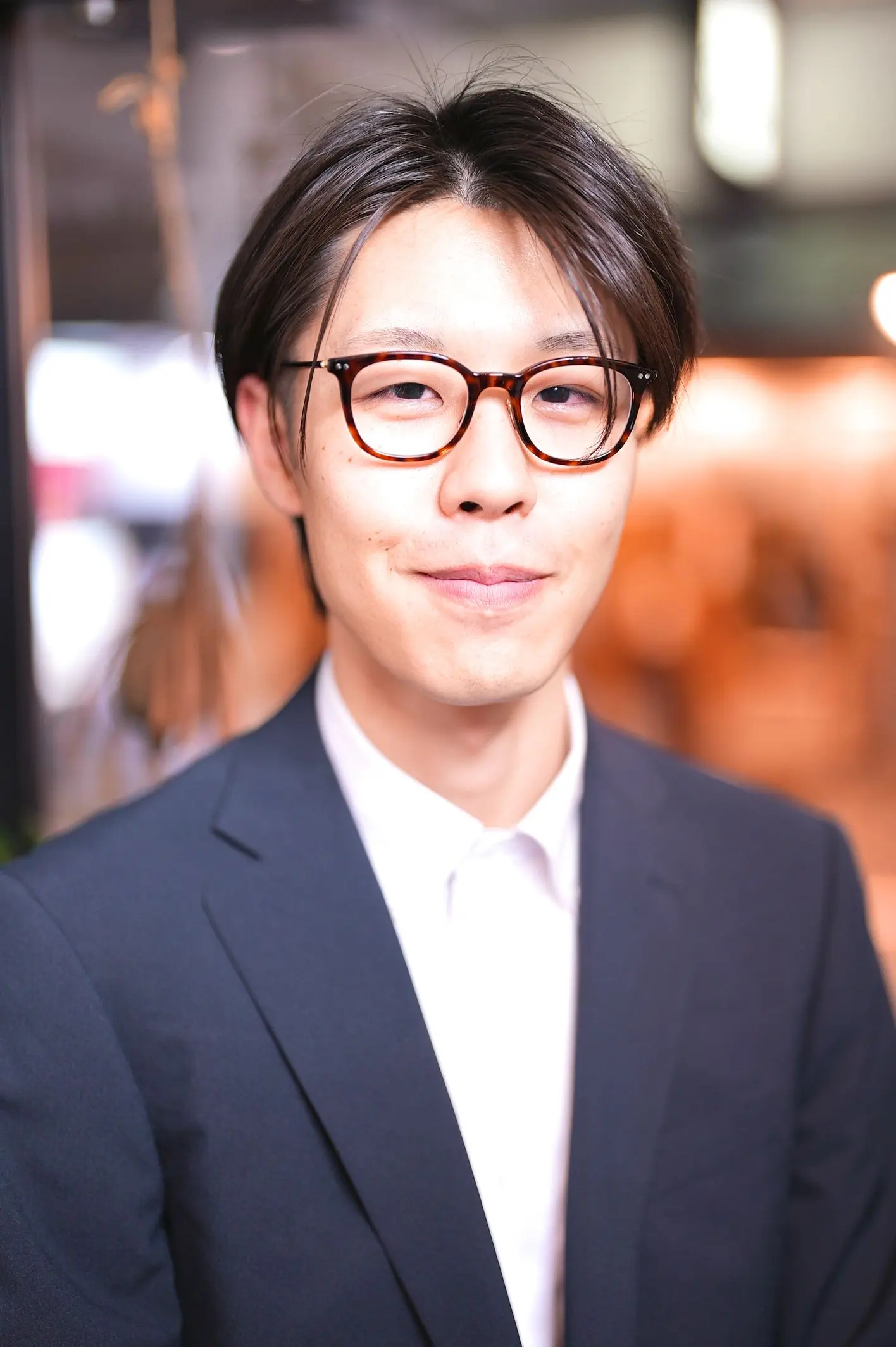 メガネ男子 & メガネ女子 」メガネ着用写真のご紹介 