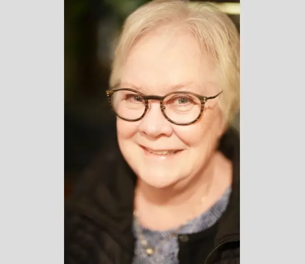 ★お客様ご紹介4692 　Lena様　◆UNSUIKYO - BARK M19_C8　◆MASAHIKO NIWA - NM-131 C-8　◆HOYA1.74シンクロフィールド遠近両用レンズ. ★Kundpresentation 4692: Lena