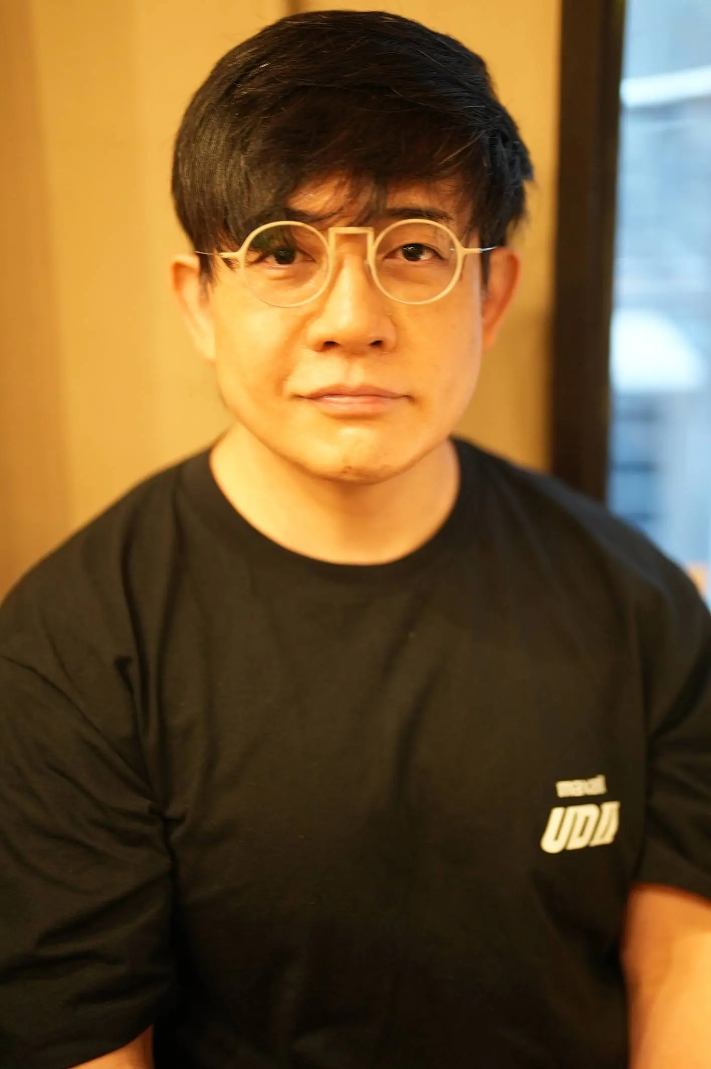 メガネ男子 & メガネ女子 」メガネ着用写真のご紹介
