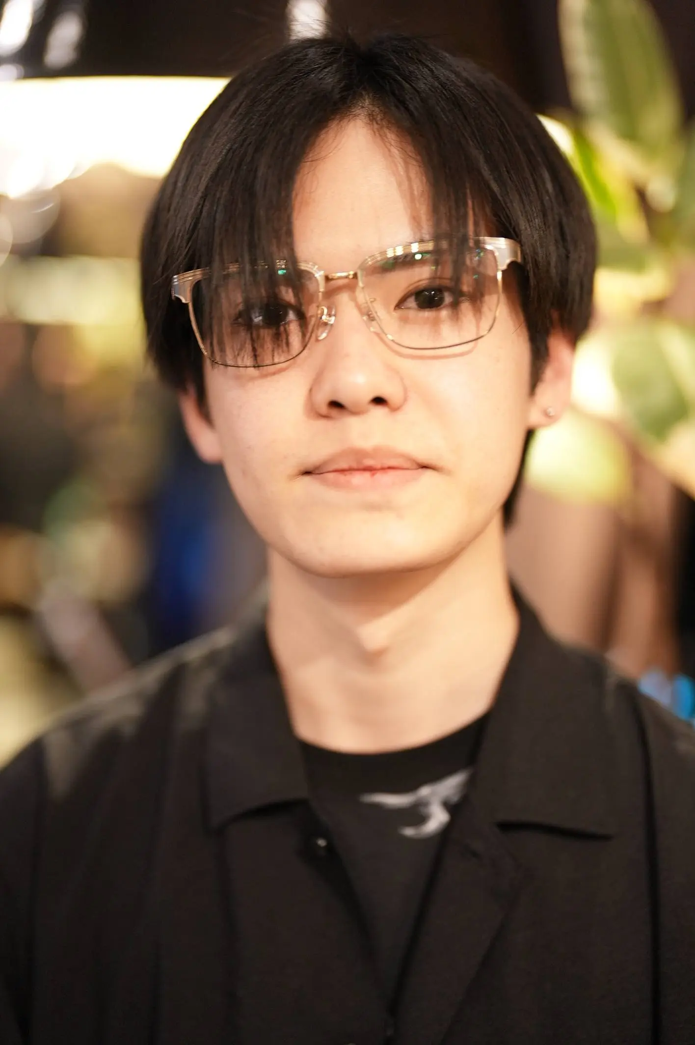 メガネ男子 & メガネ女子 」メガネ着用写真のご紹介