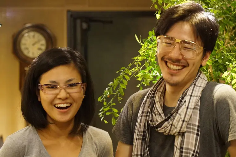 メガネ男子 & メガネ女子 」メガネ着用写真のご紹介