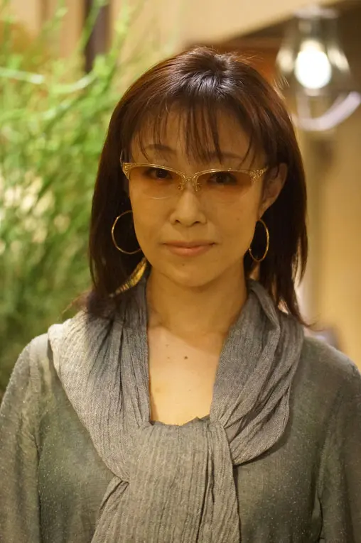 シャンタルトーマス眼鏡 Chantal Thomassシャンタル・トーマスビンテージサングラス。