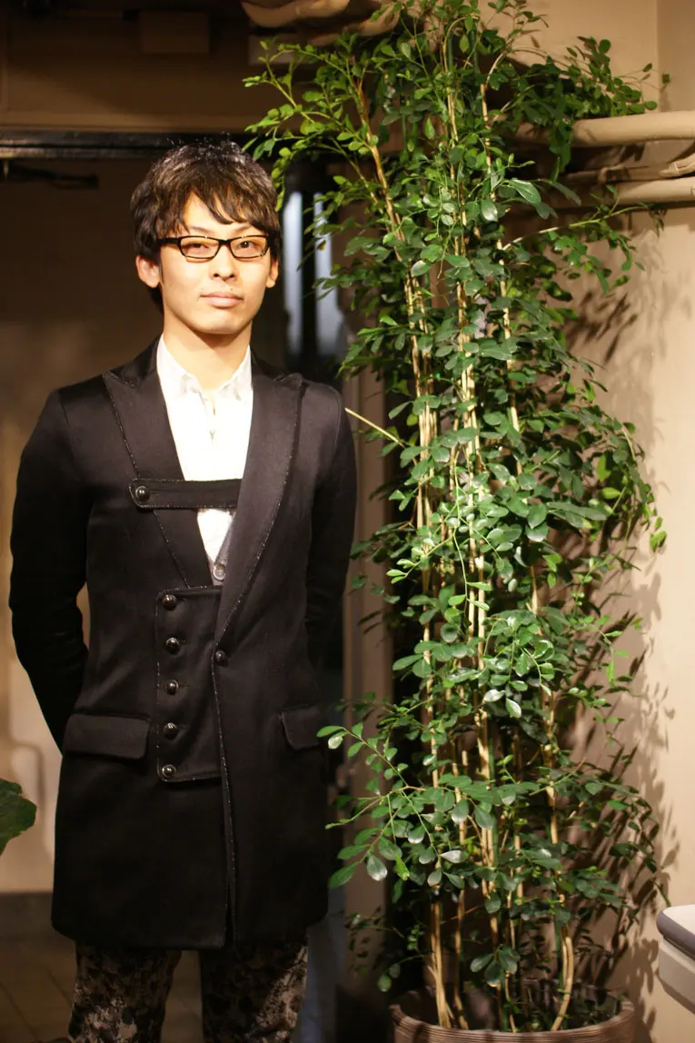 メガネ男子 & メガネ女子 」メガネ着用写真のご紹介