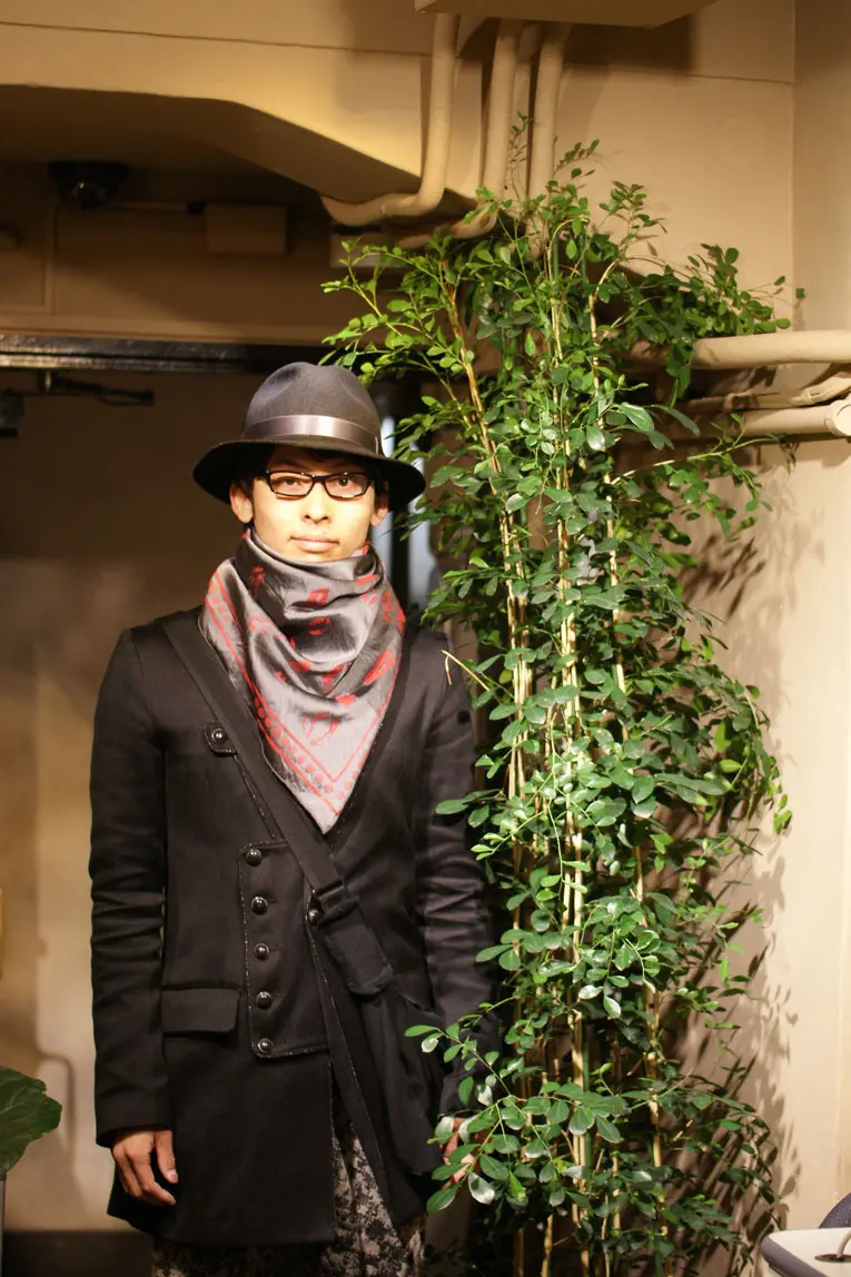 メガネ男子 & メガネ女子 」メガネ着用写真のご紹介