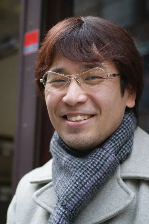 メガネ男子 & メガネ女子 」メガネ着用写真のご紹介