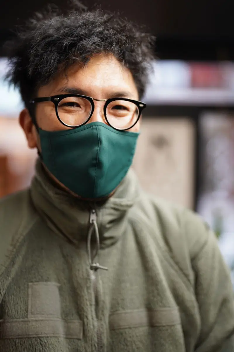 メガネ男子 & メガネ女子 」メガネ着用写真のご紹介