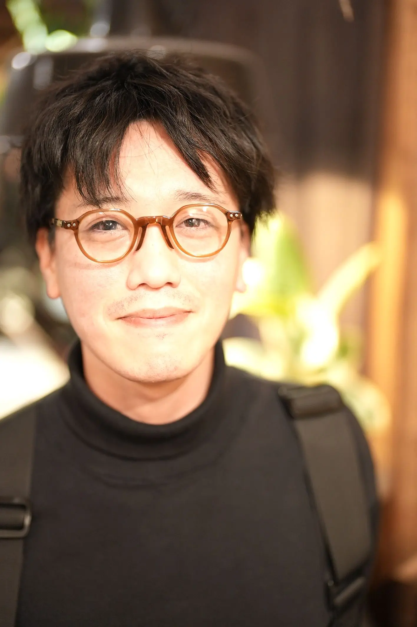 メガネ男子 & メガネ女子 」メガネ着用写真のご紹介