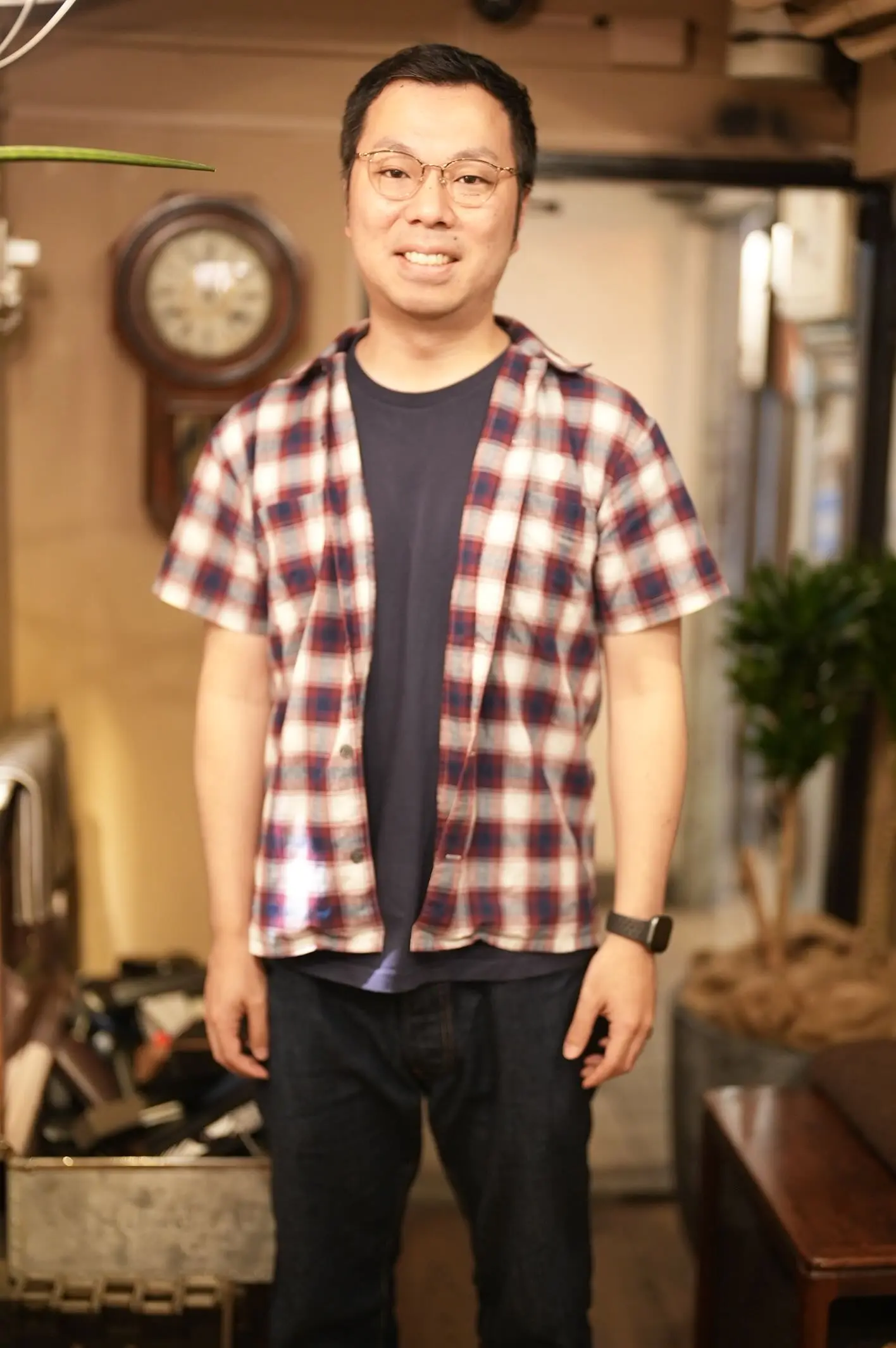 メガネ男子 & メガネ女子 」メガネ着用写真のご紹介