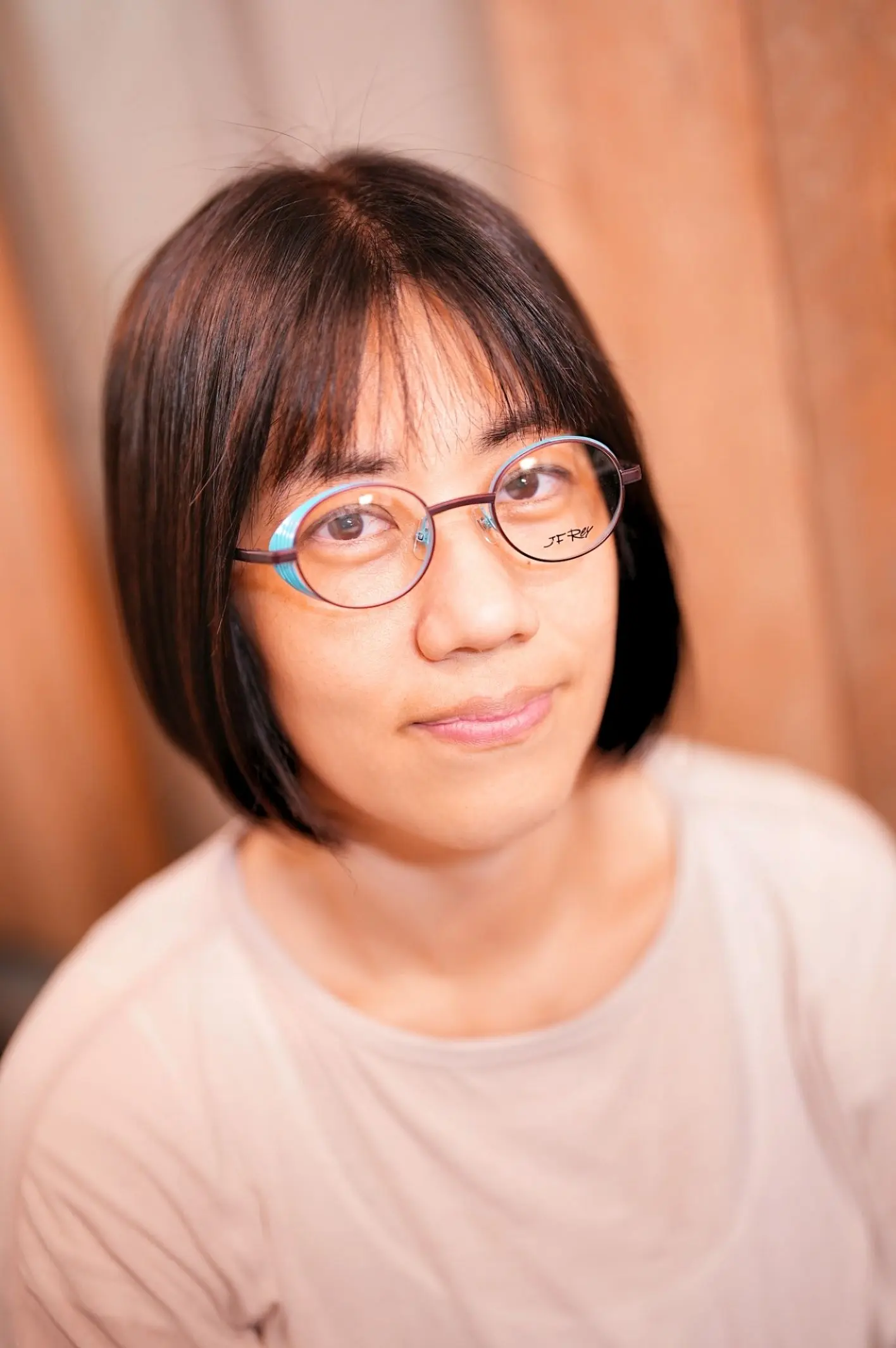 メガネ男子 & メガネ女子 」メガネ着用写真のご紹介