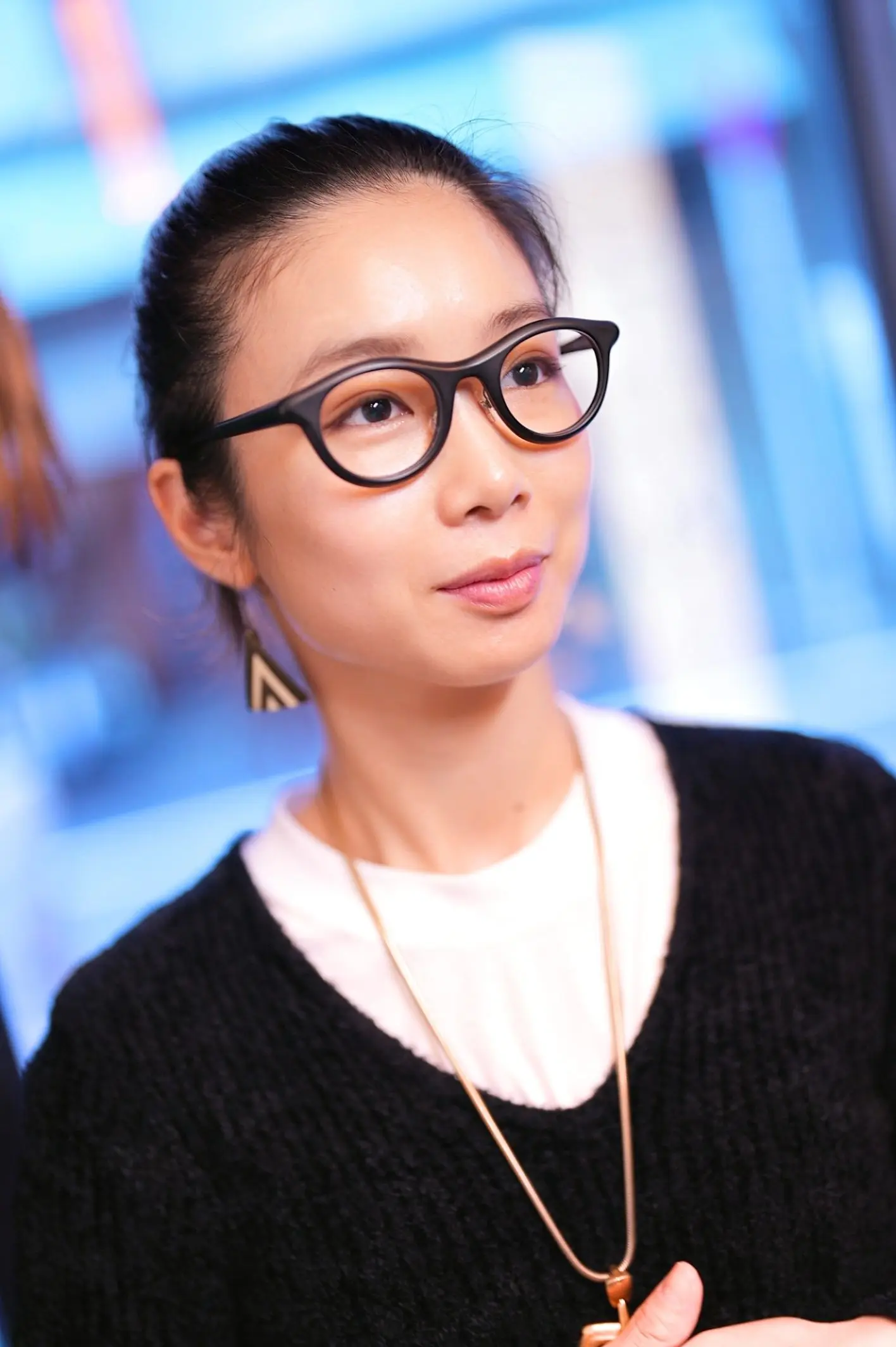 メガネ男子 & メガネ女子 」メガネ着用写真のご紹介