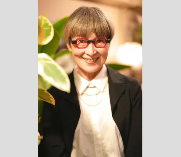 ★お客様ご紹介4438　キャサリン様　◆Theo athos 13