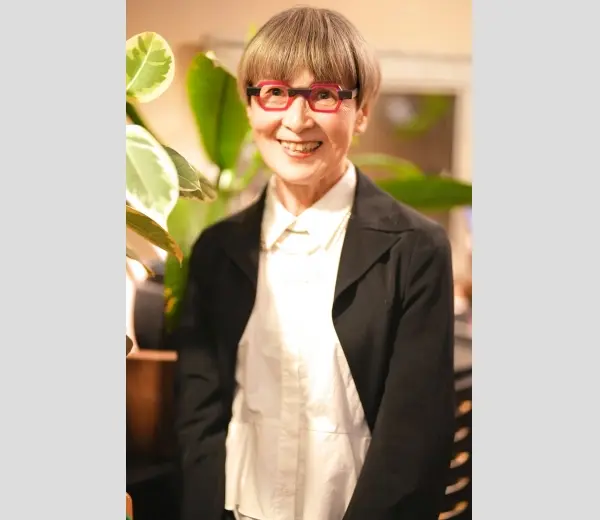 ★お客様ご紹介4438　キャサリン様　◆Theo athos 13