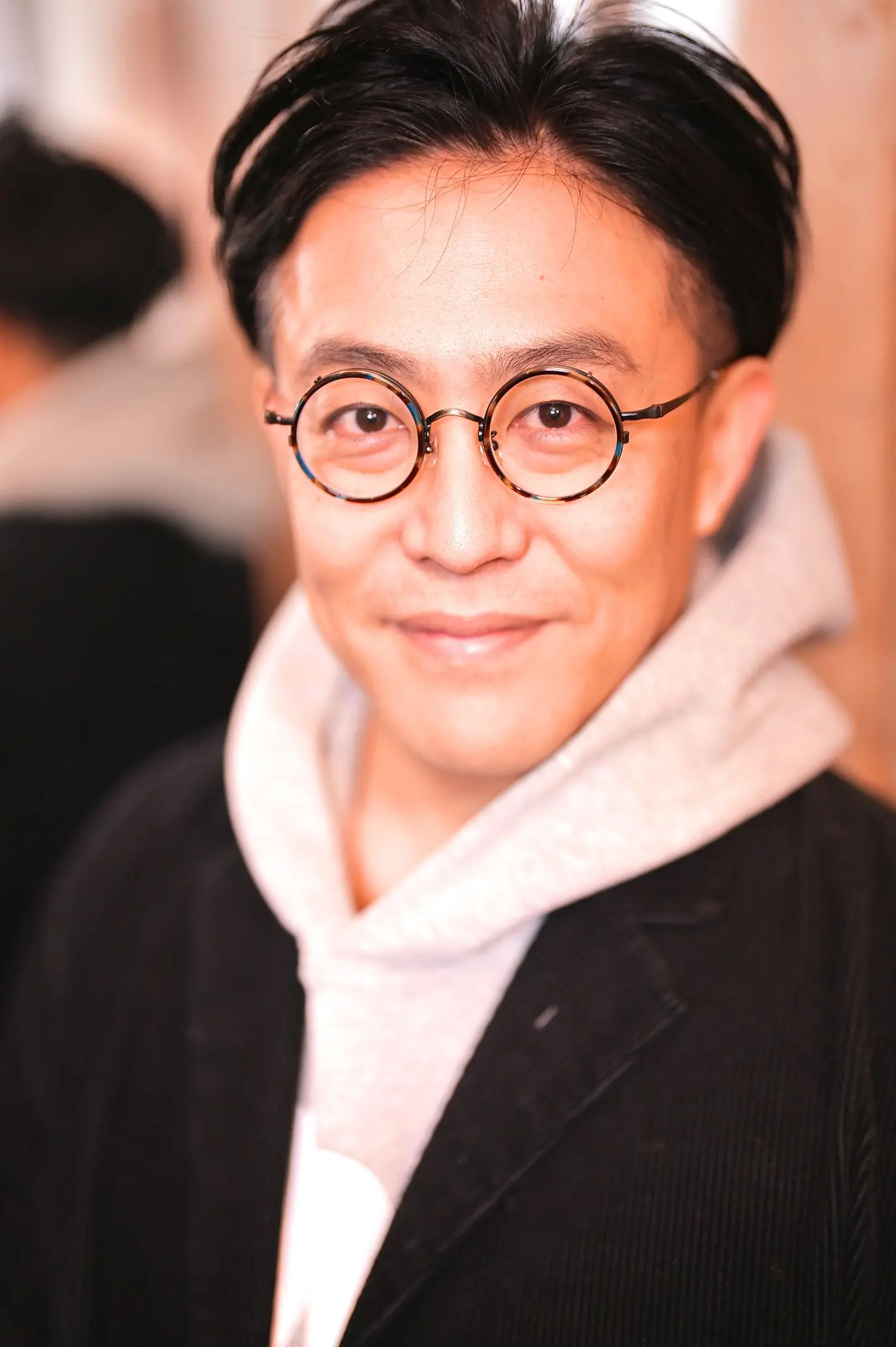 メガネ男子 & メガネ女子 」メガネ着用写真のご紹介