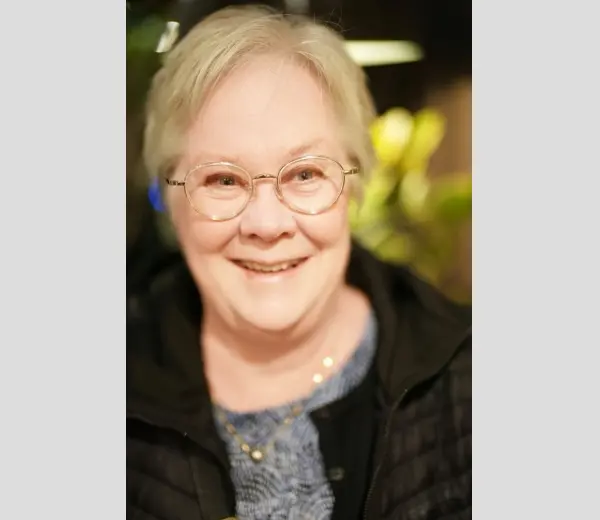 ★お客様ご紹介4692 　Lena様　◆UNSUIKYO - BARK M19_C8　◆MASAHIKO NIWA - NM-131 C-8　◆HOYA1.74シンクロフィールド遠近両用レンズ. ★Kundpresentation 4692: Lena