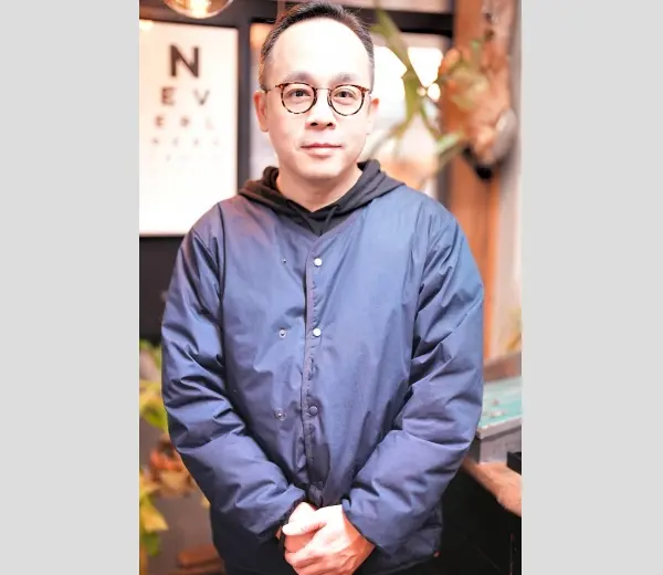 ★お客様ご紹介5345 Chester様　◆Kame ManNen KMN-1110 HAV/AG 　★Customer Introduction No. 5345 – Chester