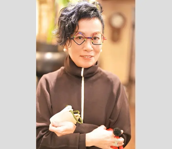 ★お客様ご紹介5456　W様　◆Seres - H9386　◆HOYA1.60非球面レンズ