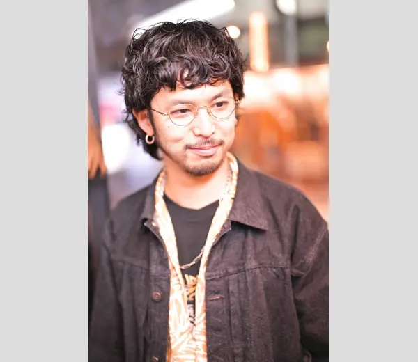 ★お客様ご紹介5550　K様　◆ルノア Lunor - M5 Mod.04 col.GP　◆HOYA 非球面 1.74 レンズ＋カラー（トゥルーグレイ35％）