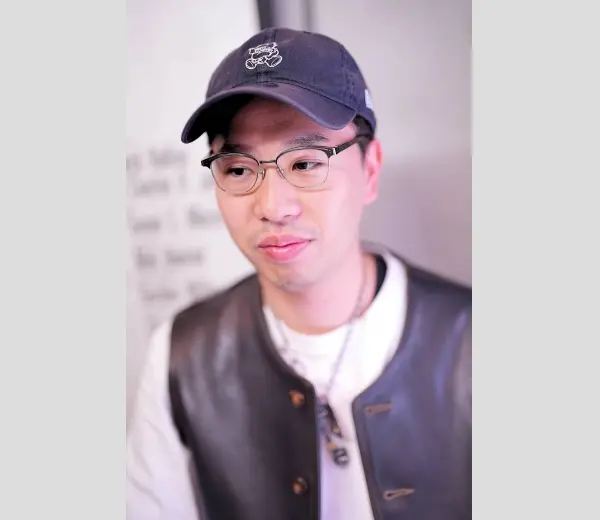 ★お客様ご紹介5556　W様　◆レイジャー ソサエティー　LEISURE SOCIETY - STANFORD SLV/BRN 12KGP  SLV/BRN　◆HOYA 度無し調光 SUNTECHグレー