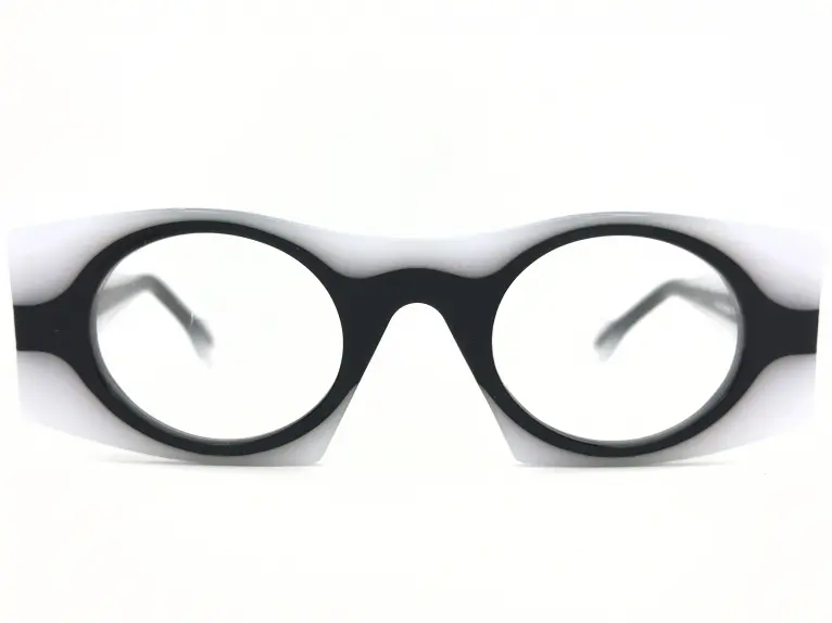 テオ Theo｜brigitte 20｜独創テオの美しく個性的なセルフレーム