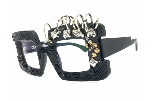 Maske R3 BM LTD
