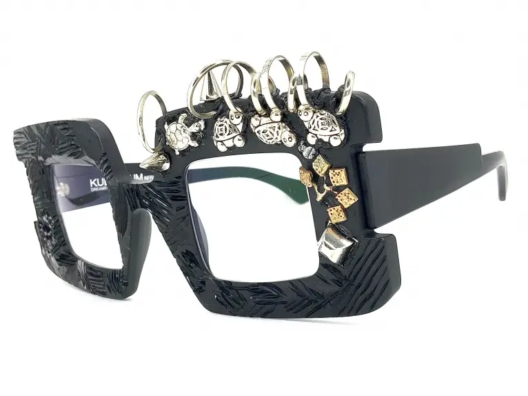 本物 定価半額以下 kuboraum maske Q3 BB 美品 KUBORAUM クボラム - Maske Q3 - TOB