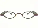 Linda 581P