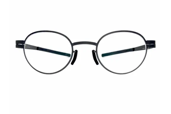 model nathan graphite