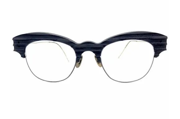 N11 Black/Gold TITANIUM