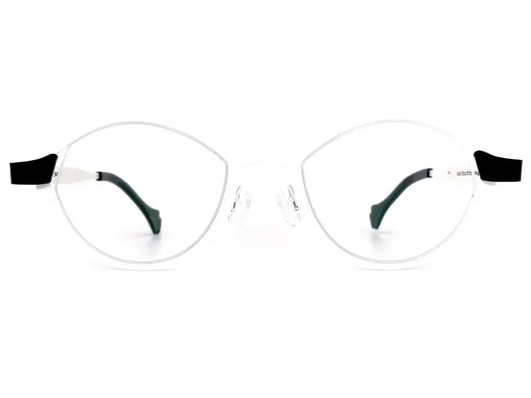 テオ Theo｜+ james Plooi 446｜Theoの独創的なシートメタルフレーム