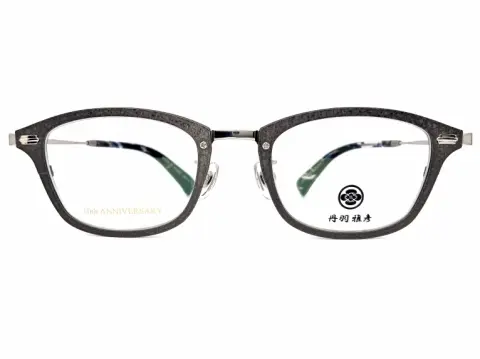 ！satoさま専用ミヤビ Zattu CONCH MULTI-1 IVORY/BLACK(IVORY/BLACK): ファッション