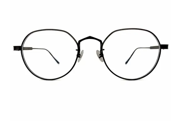 CT0561OA 004 M TITANIUM　テンプル僅かなメッキ剥げ