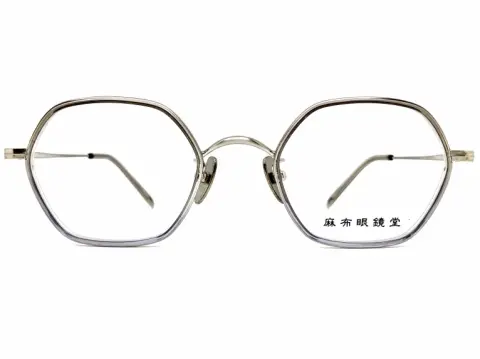 アオメガネトリバネアゲハ2頭ほか9頭