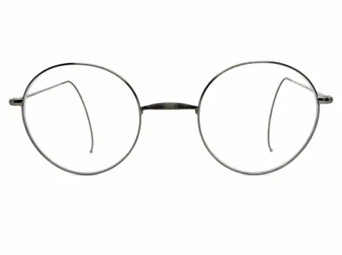 老舗「白山眼鏡店」　クラシックの新名型　SPM ボストン型　ケーブルモデル 老舗「白山眼鏡店」 クラシックの新名型 SPM ボストン型