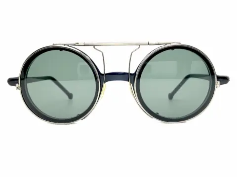 ハクサンガンキョウ 白山眼鏡 HAKUSAN GANKYOU｜ROUND CLASSIC 跳ね